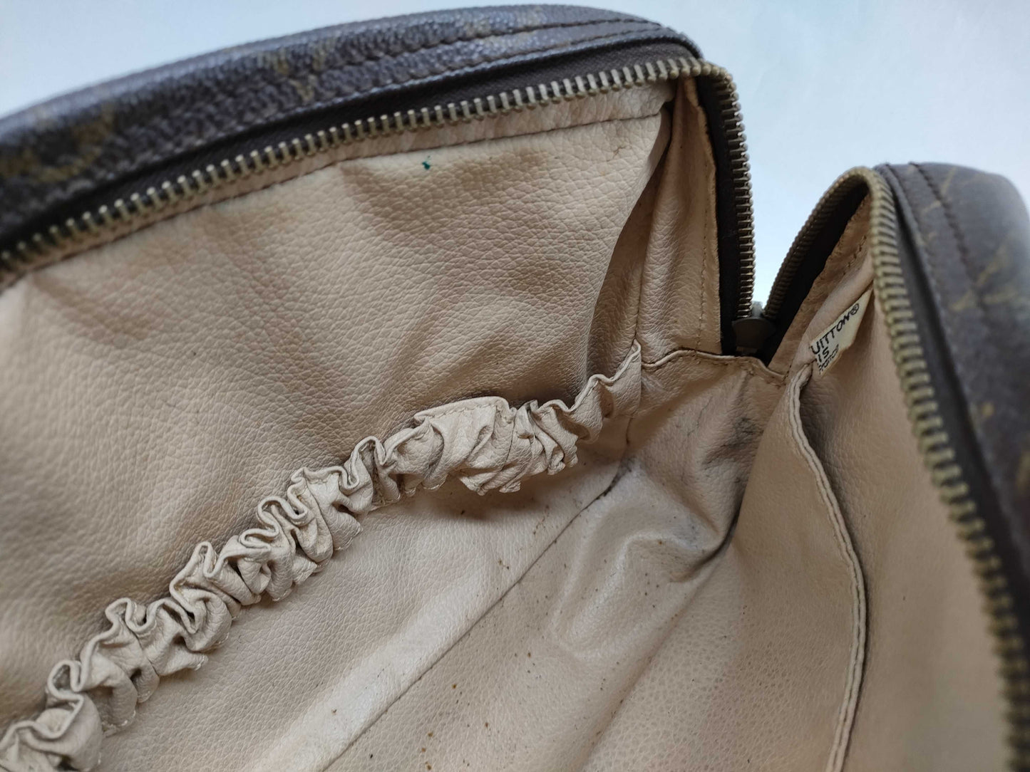 LOUIS VUITTON Monogram Louis Vuitton Bag Pouch