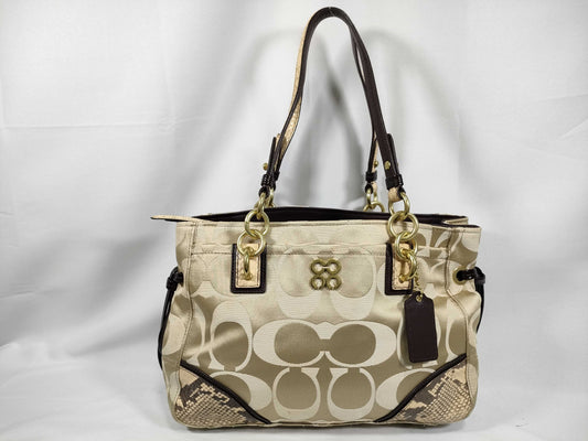 COACH Signature Coach Bag Tote Bag