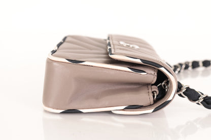 CHANEL V-Stitch Lamb Mini Chain Shoulder Bag, No. 9