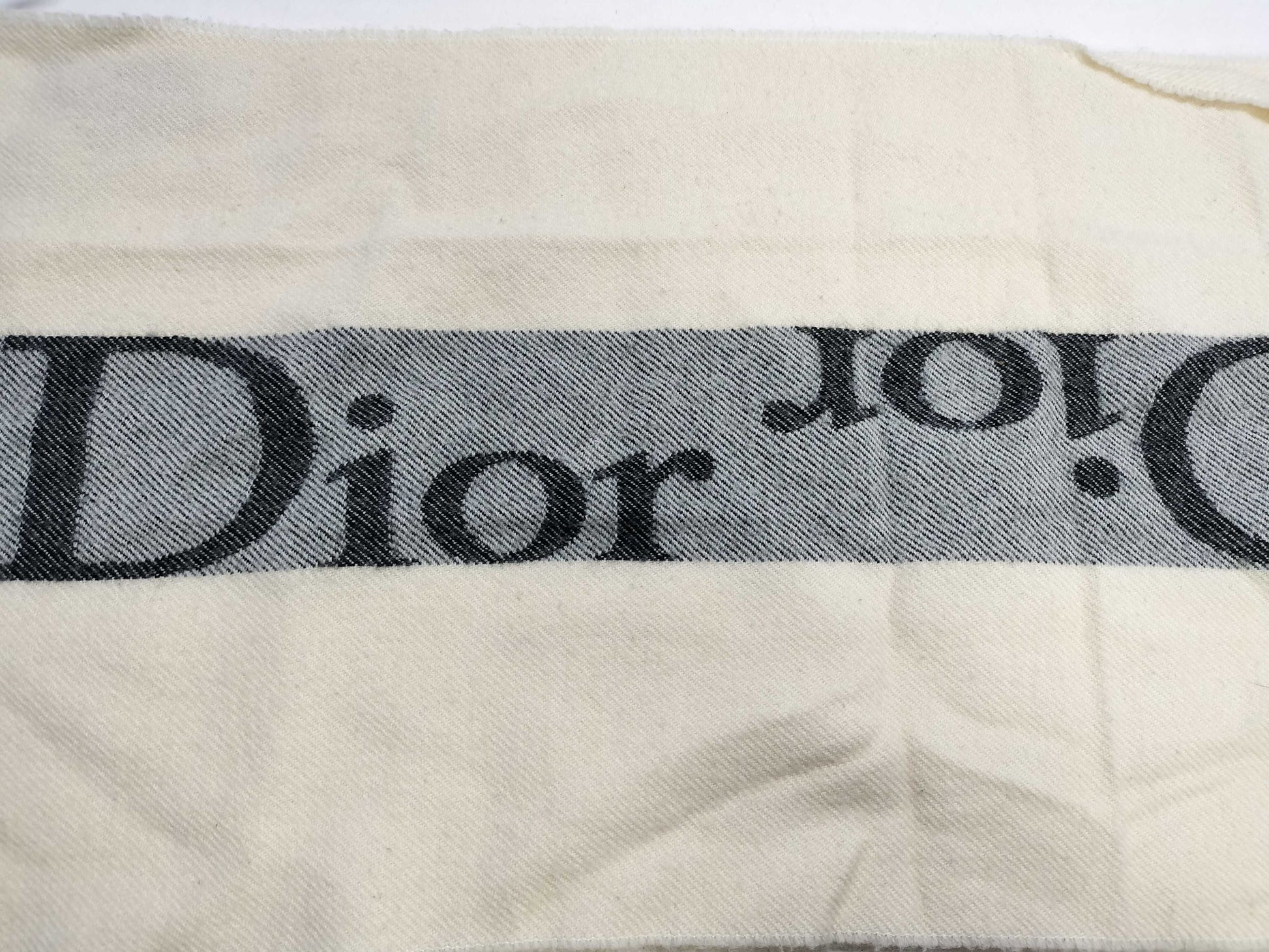 Dior logo scarf