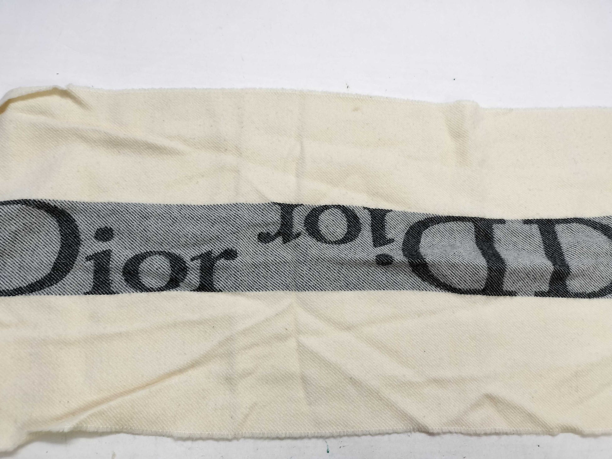 Dior logo scarf