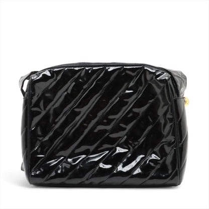 CHANEL bias stitch patent leather shoulder bag