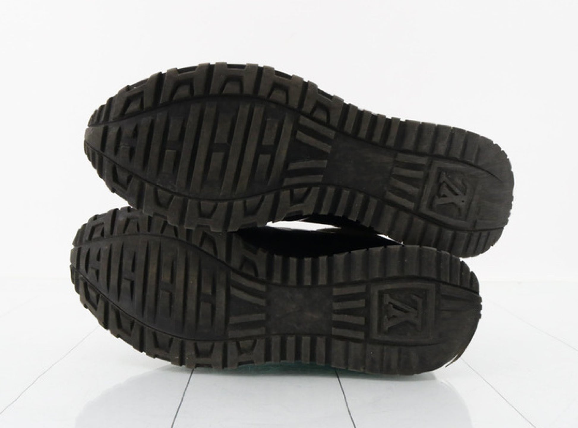 LOUIS VUITTON Damier Runway Line Sneakers 6 1/2 Sneakers
