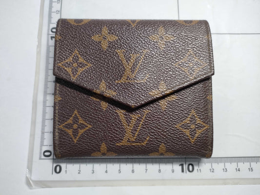 LOUIS VUITTON Monogram Louis Vuitton Porte Monnaie Carte Credit Wallet