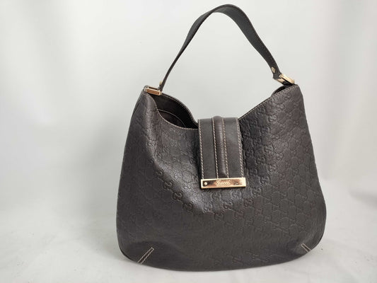 GUCCI Guccissima Leather Shoulder Bag with GG Pattern and Logo 233604