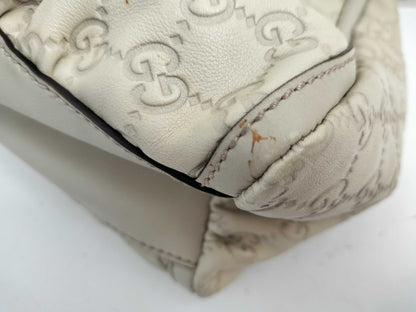 GUCCI Guccissima Leather Abby GG Pattern Handbag 190525