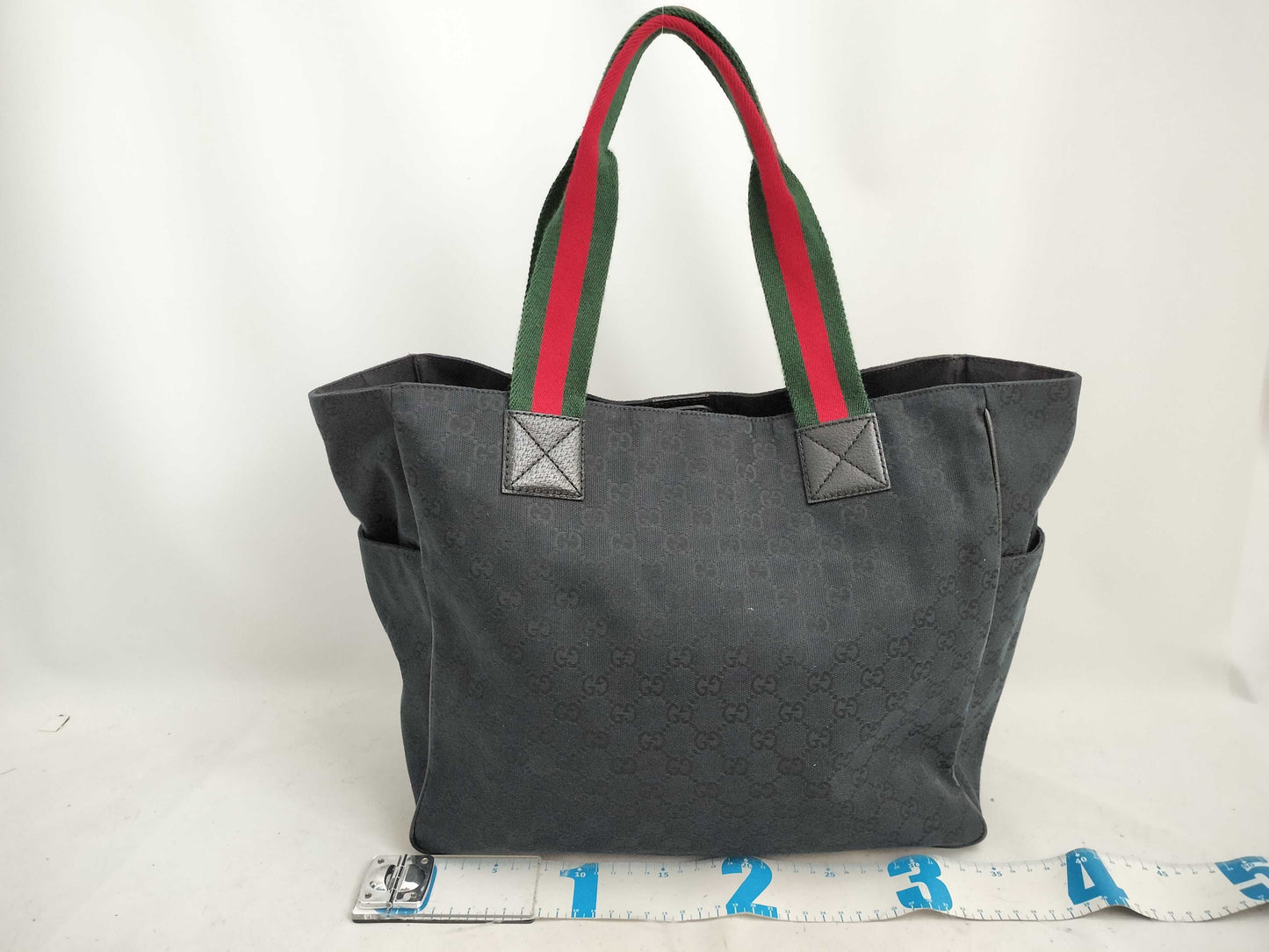 GUCCI GG Canvas Handbag Tote Bag with GG Pattern, Sherry Line, and Logo 161836