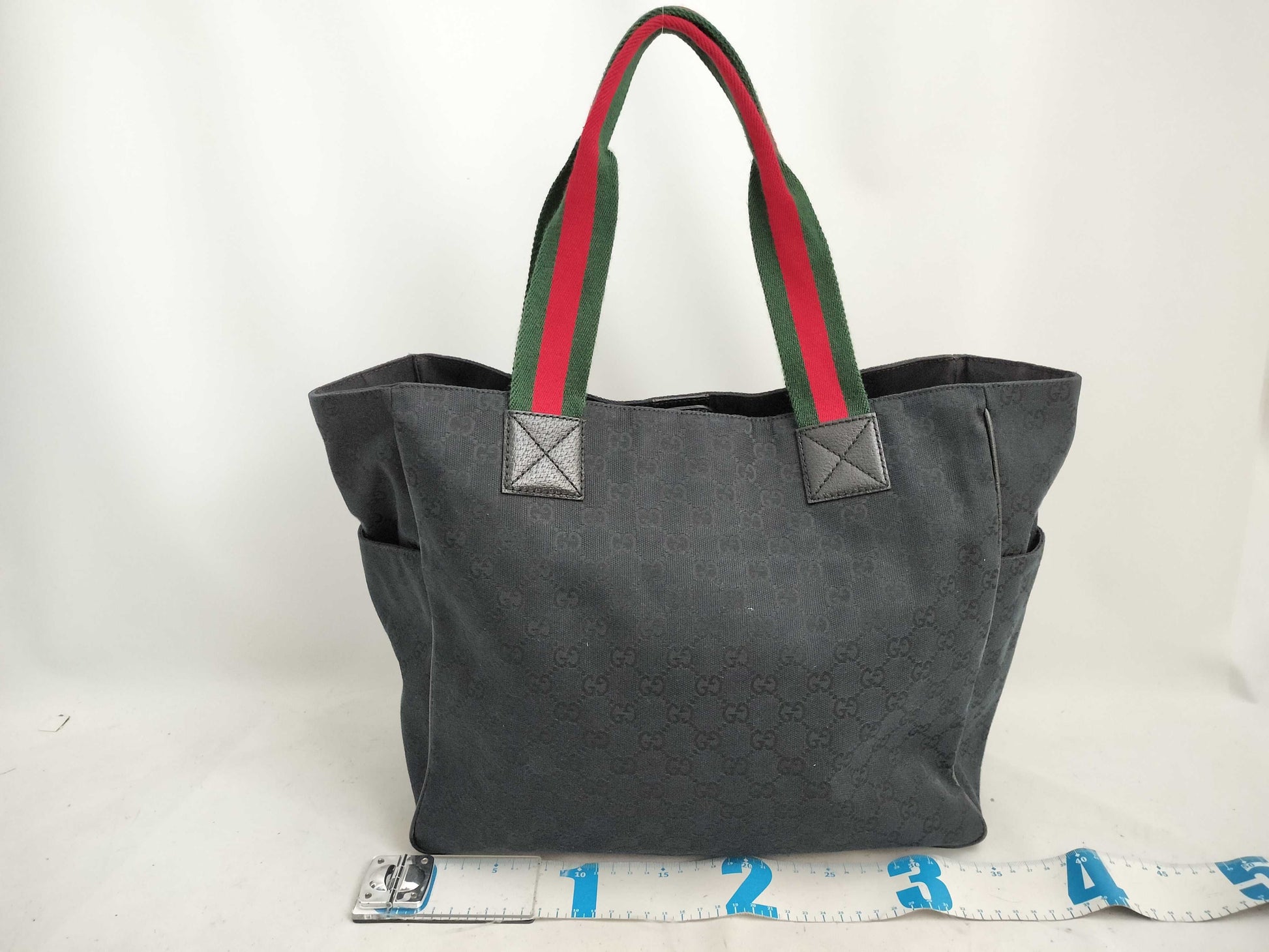 GUCCI GG Canvas Handbag Tote Bag with GG Pattern, Sherry Line, and Logo 161836