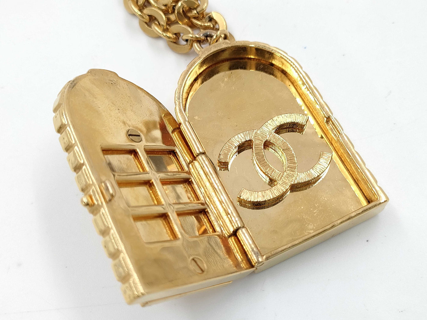 CHANEL CHANEL Necklace AB8654 Door Motif Cambon Coco Mark B22A Necklace