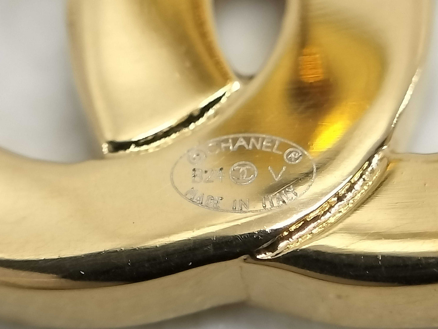 CHANEL CHANEL Coco Mark Logo Gold Earrings B24V