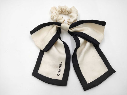 CHANEL CHANEL Scrunchie Hair Accessory Ribbon Coco Mark White x Black Silk Hair Accessory