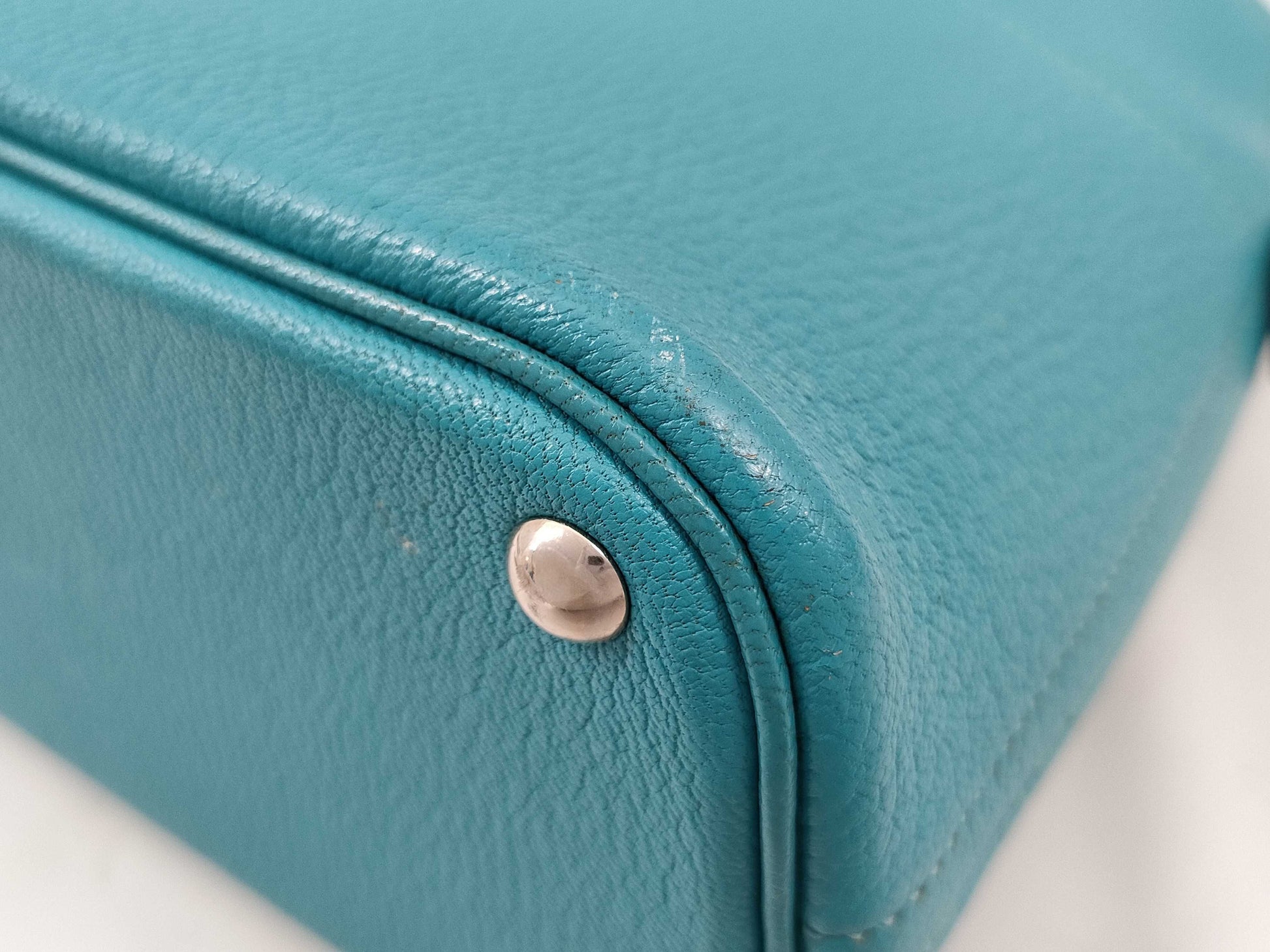 HERMES Bolide 27 Chevre Turquoise Handbag with H Stamp