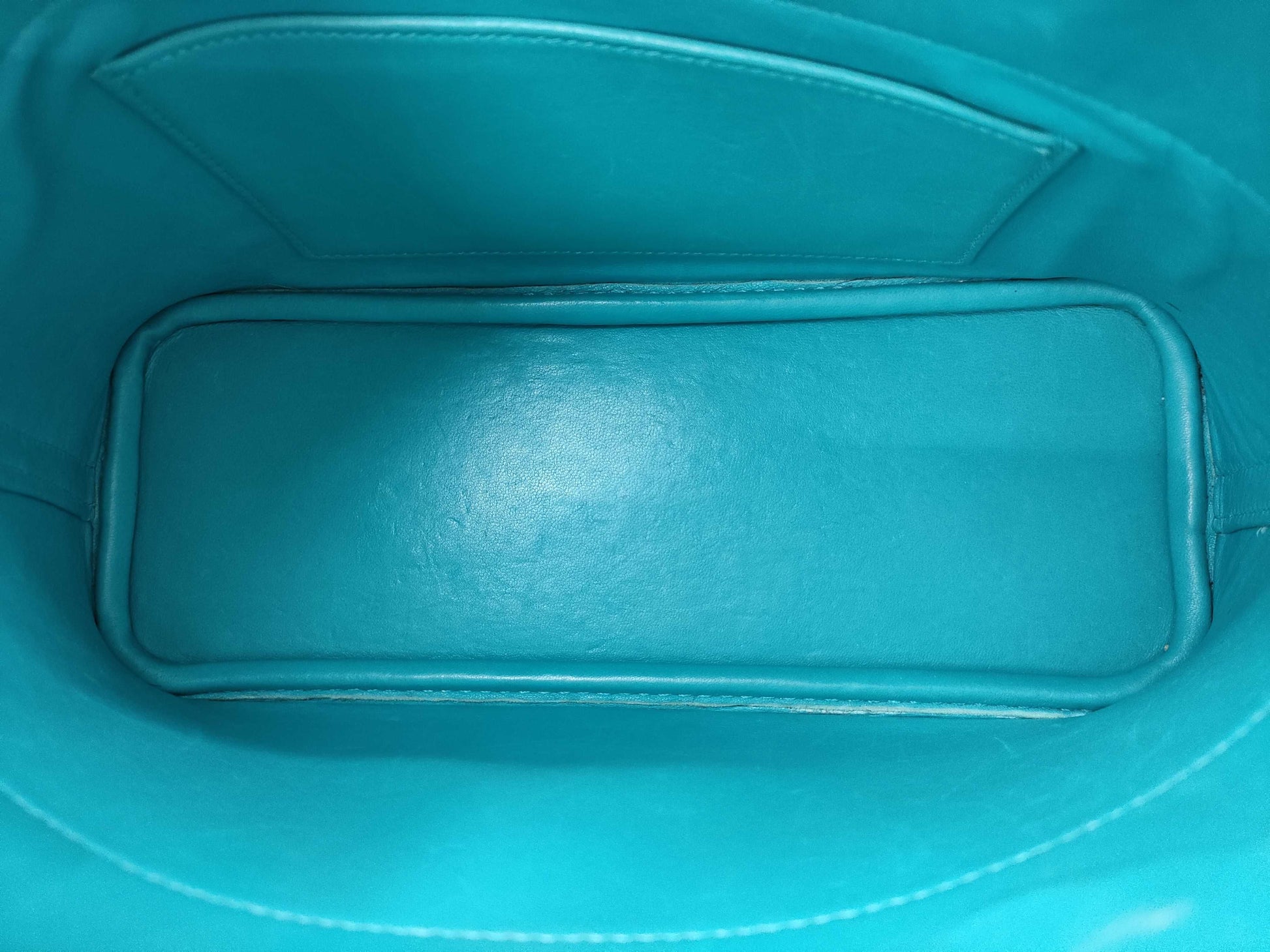 HERMES Bolide 27 Chevre Turquoise Handbag with H Stamp