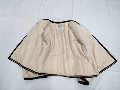 CHANEL 1992 CHANEL RUNWAY PILE JACKET 40 Jacket