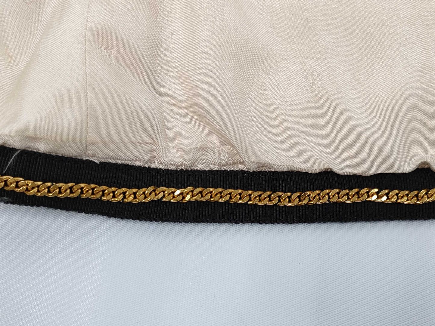 CHANEL 1992 CHANEL RUNWAY PILE JACKET 40 Jacket