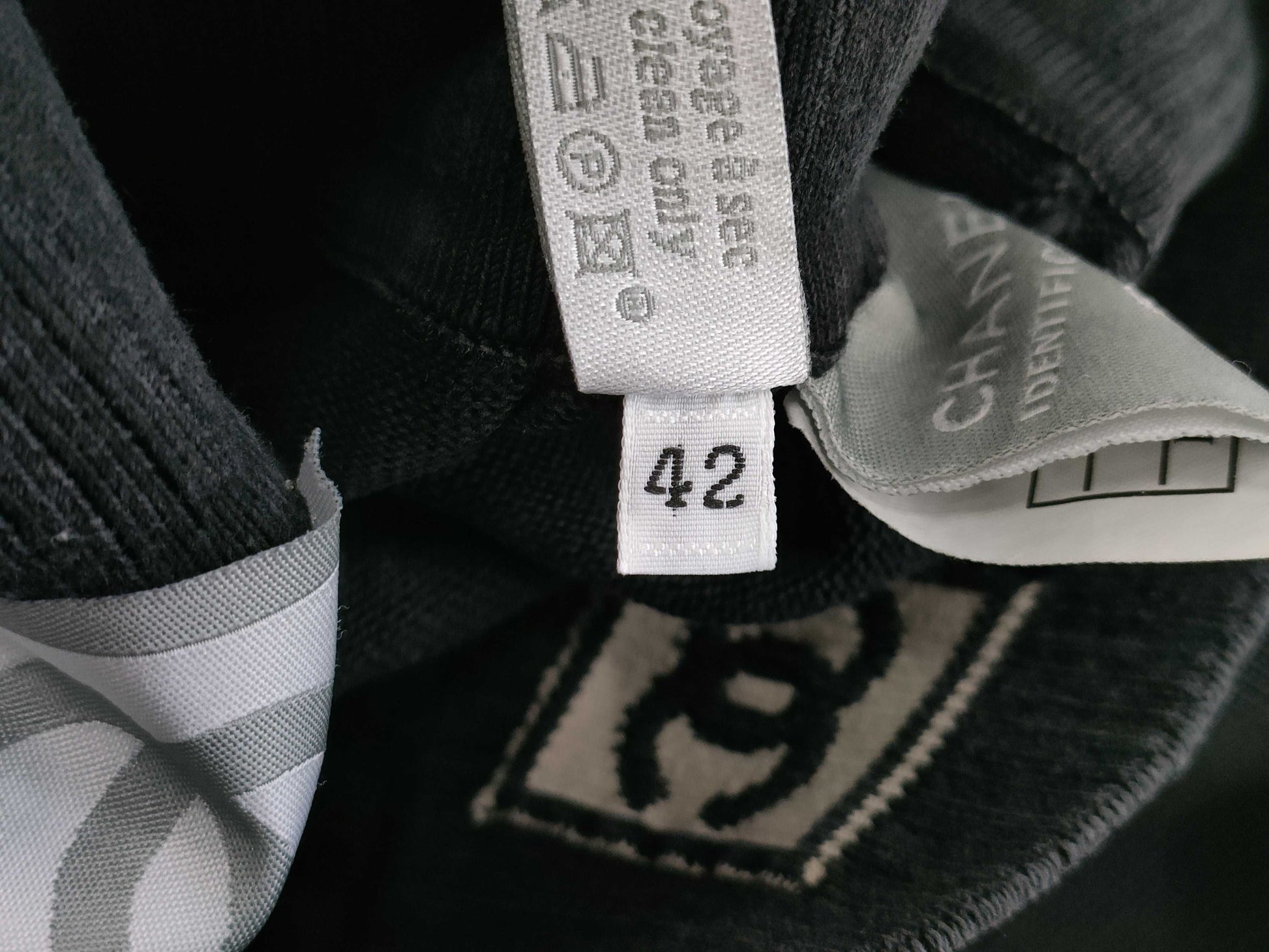 CHANEL Chanel Sport Cropped Jacket & Pants Size 42 Other Apparel