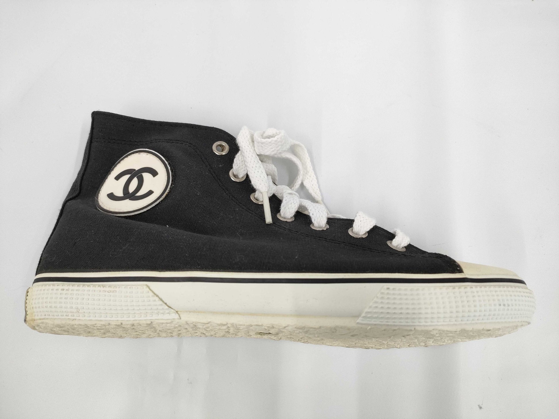 CHANEL Converse Basketball Shoes Size 38 Sneakers