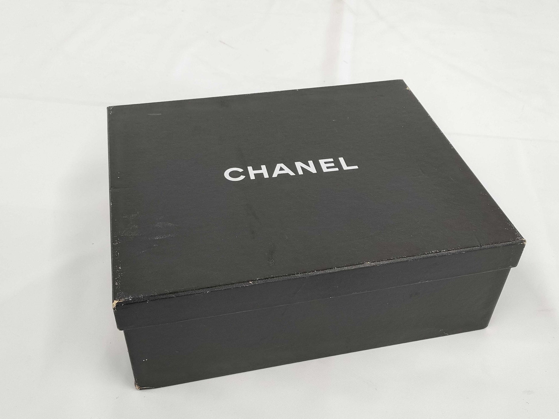 CHANEL Converse Basketball Shoes Size 38 Sneakers