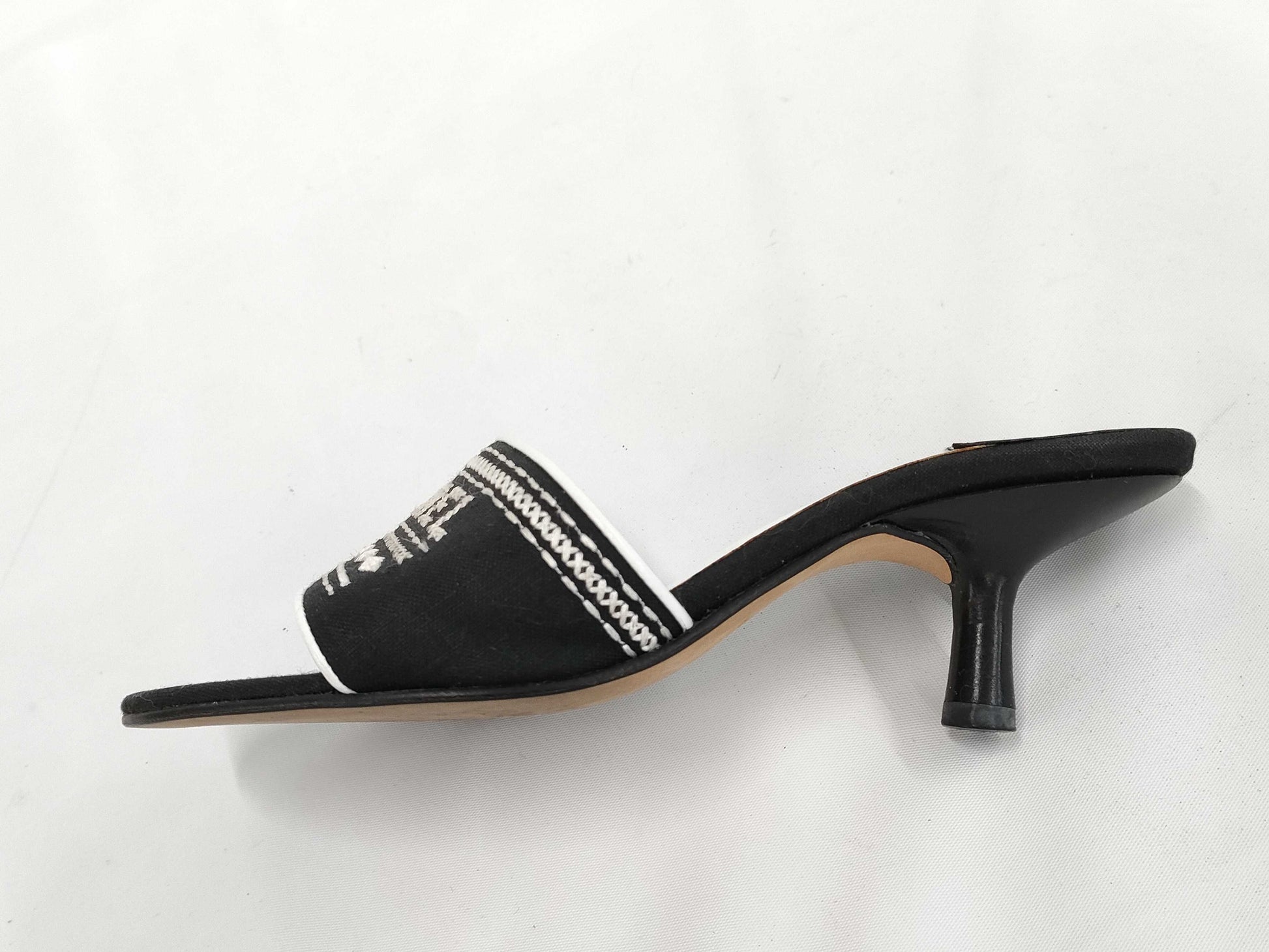 CHANEL Two-tone Logo Sandals, Size 35, Mules