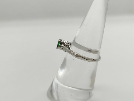 Emerald and Diamond K14WG 1.7g Ring 
