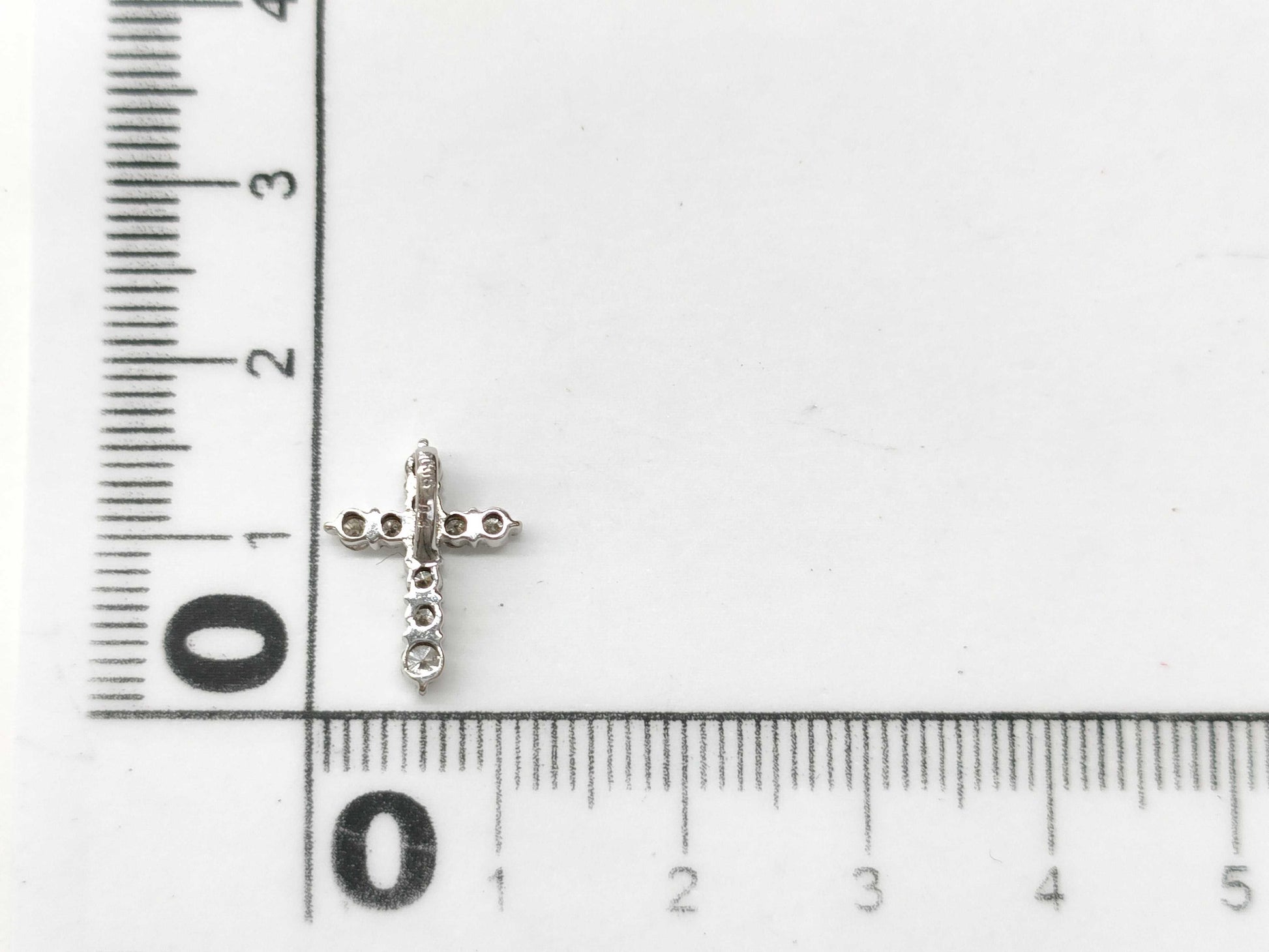Cross D0.3ct K18 0.7g Pendant Top 