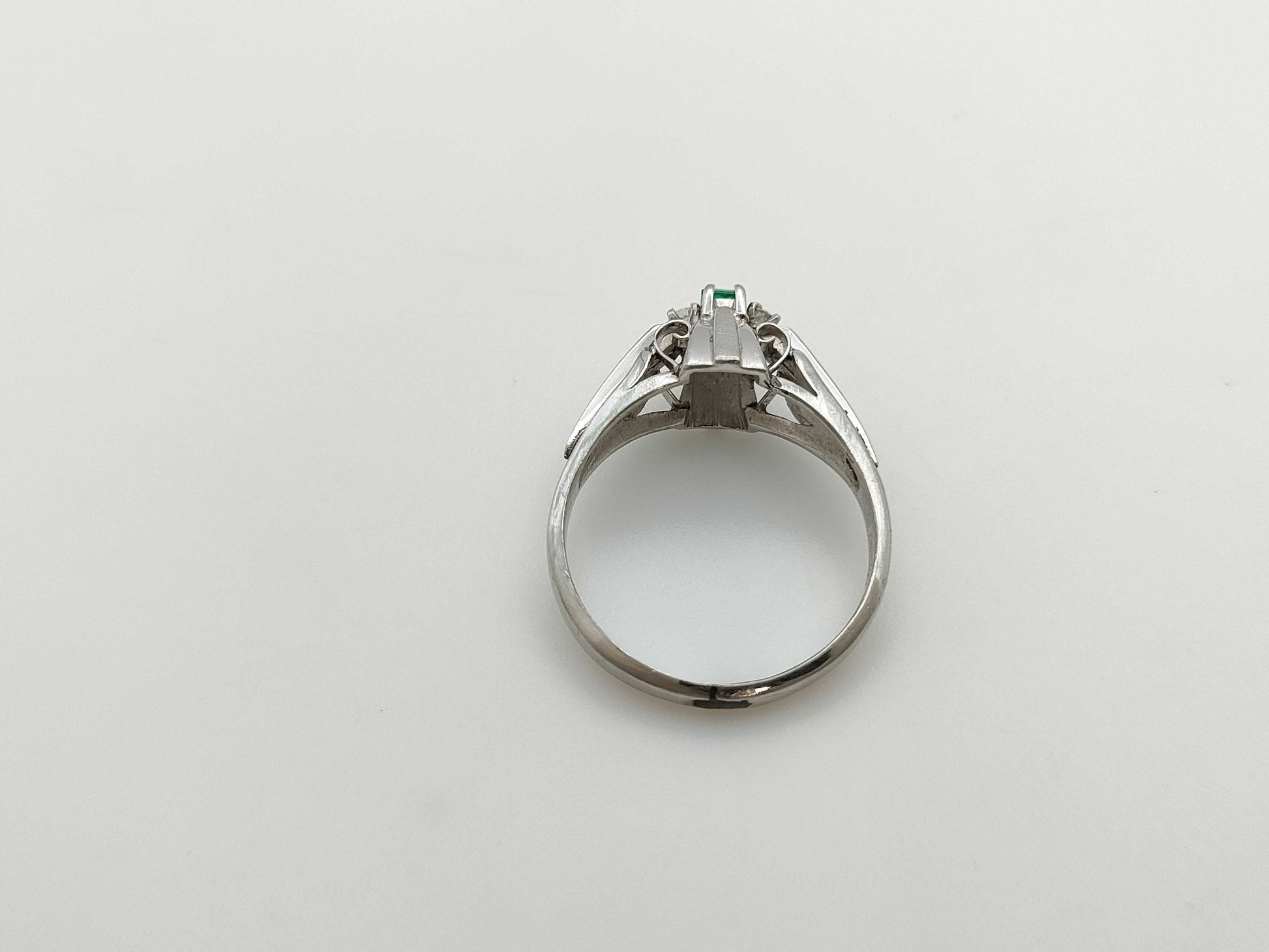 Colored Stone, Transparent Stone, Pt900, 4.2g Ring 