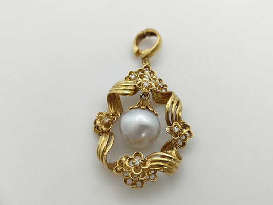 Semi-Round Pearl, Diameter: Approx. 10.0mm, D0.10ct, 18K Gold, 6.8g, Pendant Top 