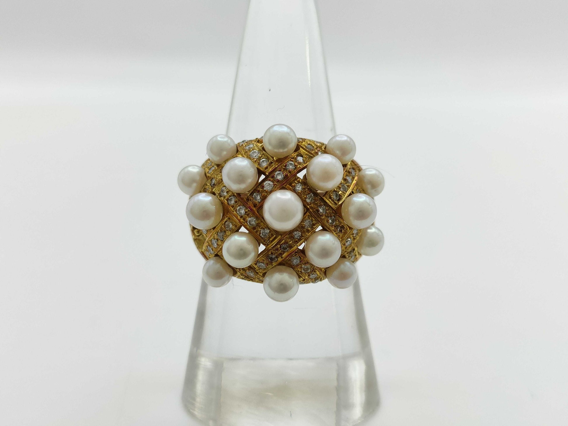 Pearl Diameter: Approx. 3.5-4.2mm, D0.50ct, 18K Gold, 10.6g, Ring 