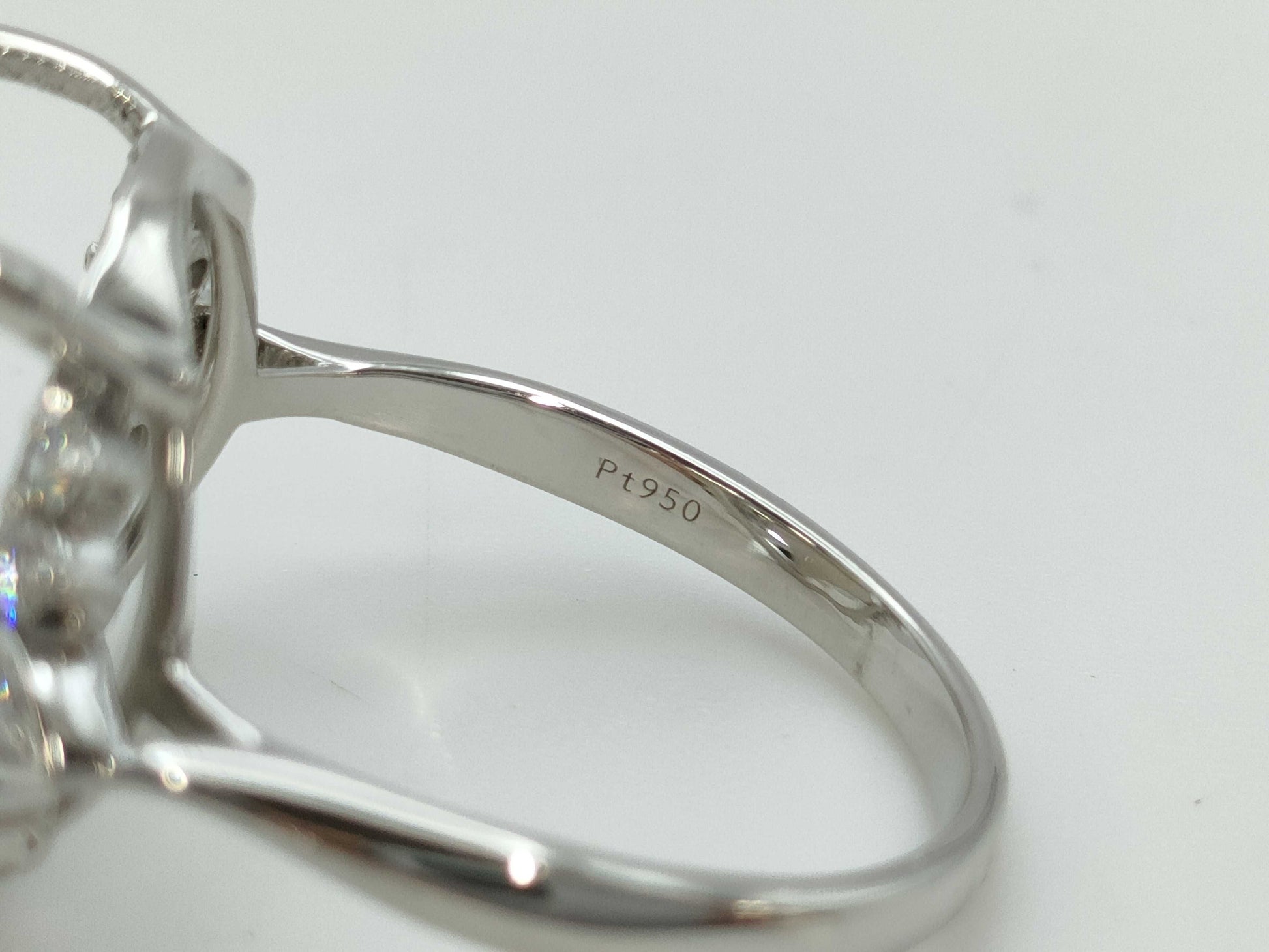 Empty D0.24ct Pt950 8.4g Ring 