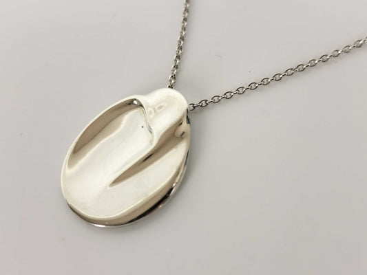 Tiffany & Co. Tiffany Madonna Necklace Necklace