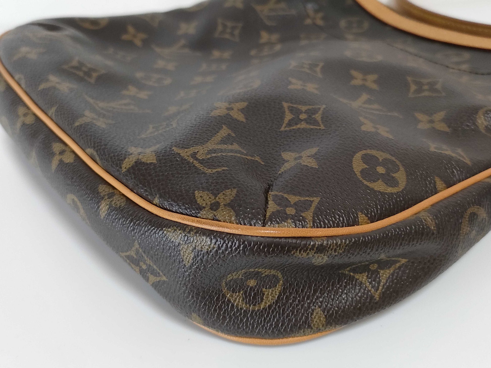 LOUIS VUITTON RFID Unverified CA3015 Monogram LOUIS VUITTON Oden Shoulder Bag