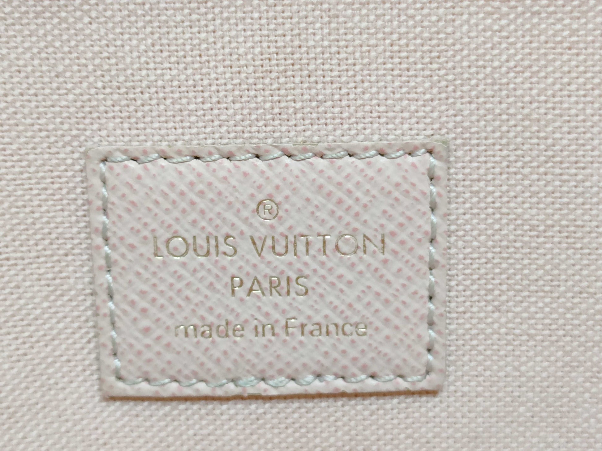 LOUIS VUITTON RFID Unverifiable Damier Azur LOUIS VUITTON Felicie Shoulder Bag