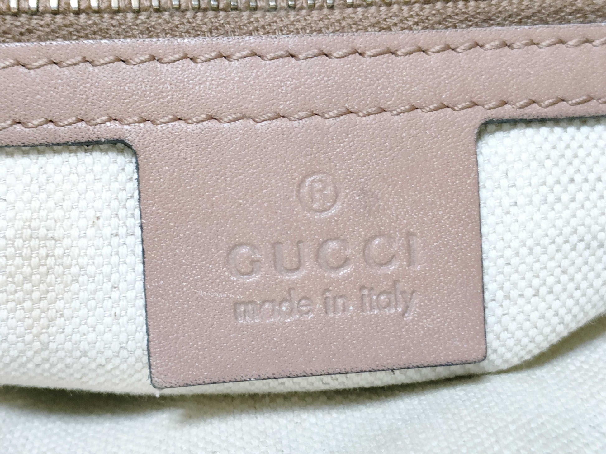 GUCCI GG Canvas GUCCI Boston Pink Handbag