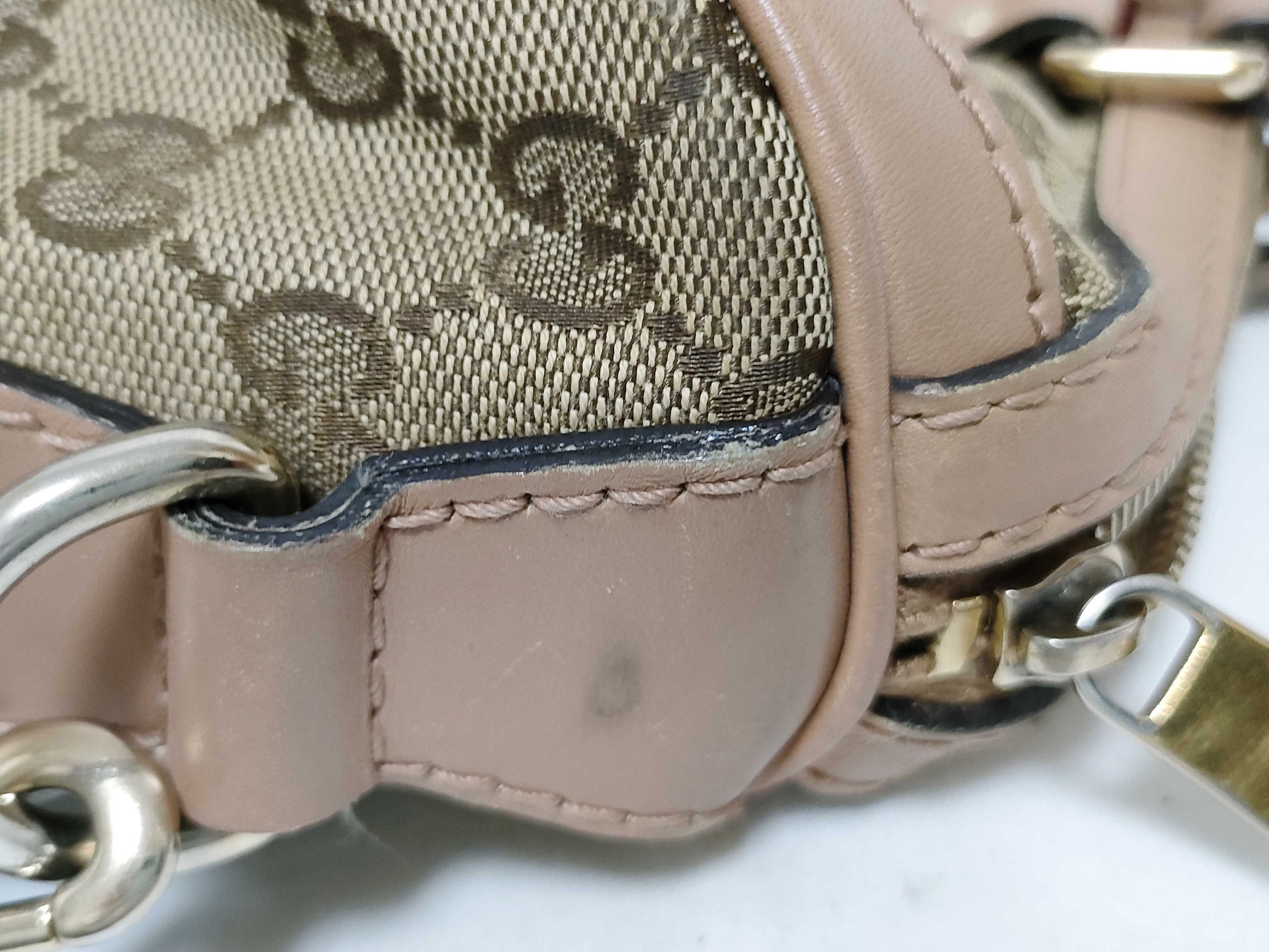GUCCI GG Canvas GUCCI Boston Pink Handbag