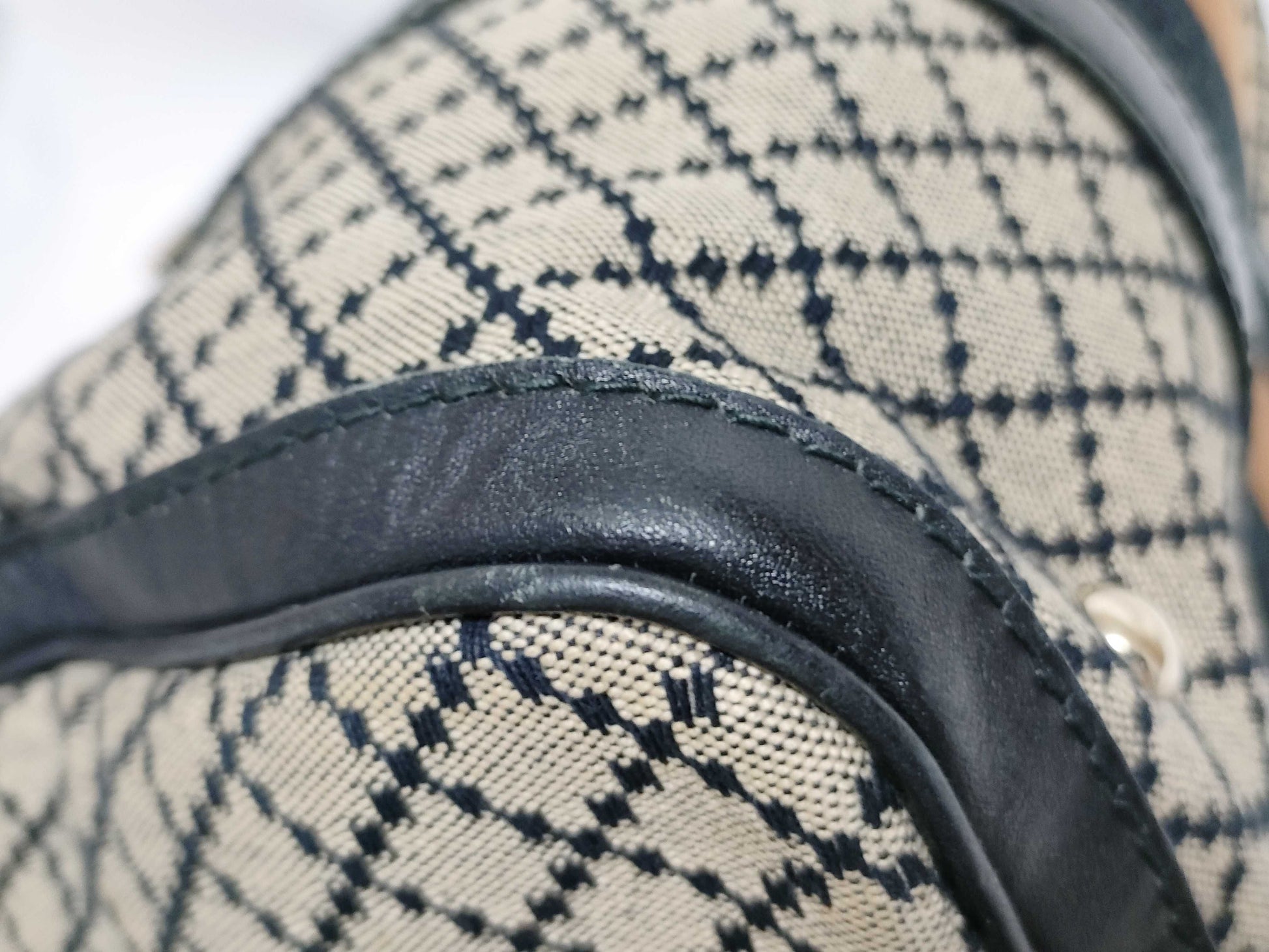 GUCCI GUCCI Boston Black Handbag