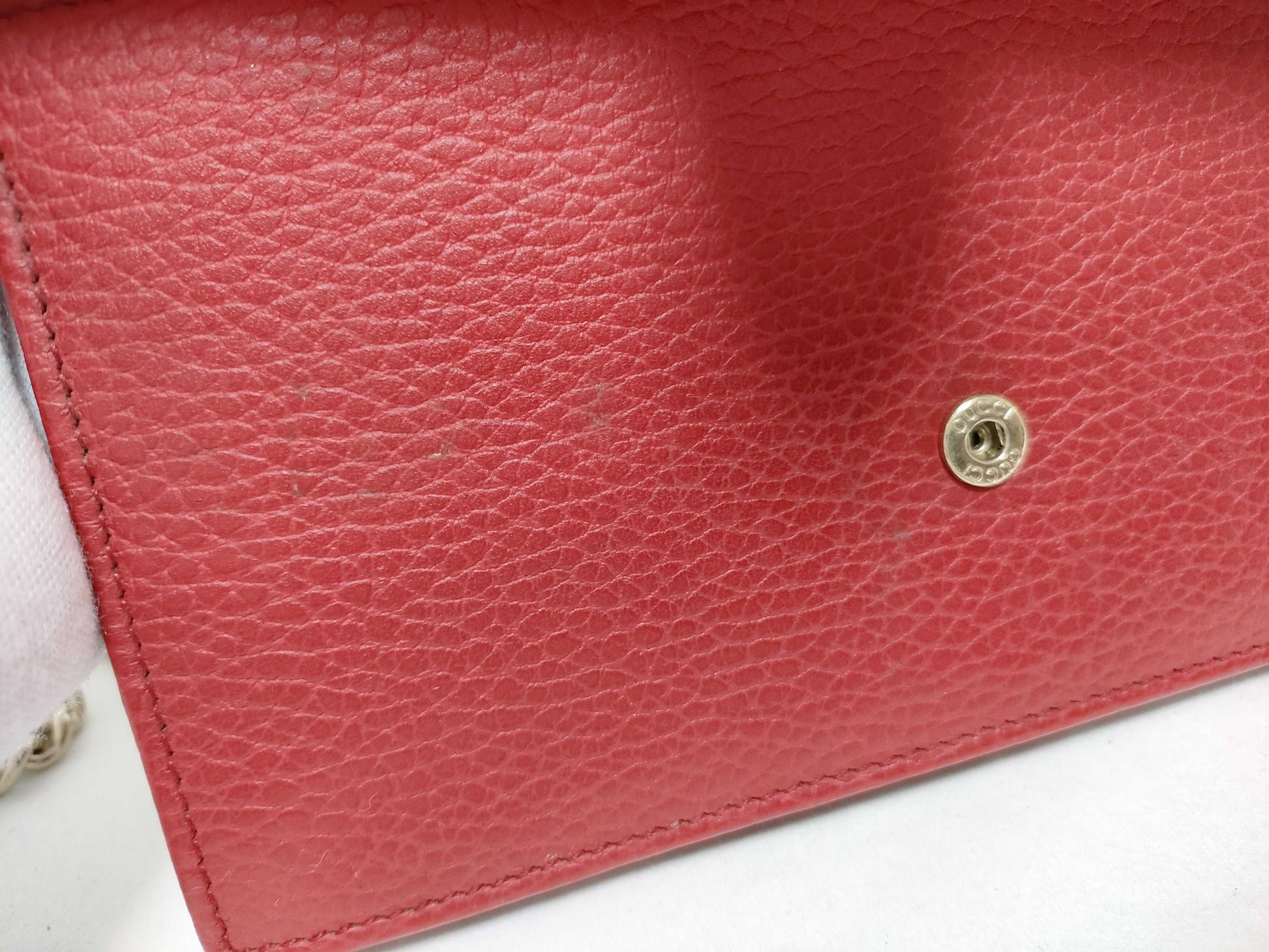 GUCCI GUCCI GUCCI? Red Shoulder Bag