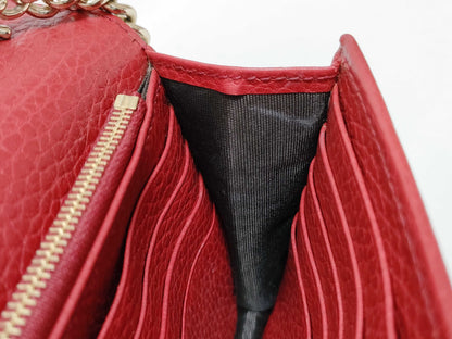 GUCCI GUCCI GUCCI? Red Shoulder Bag