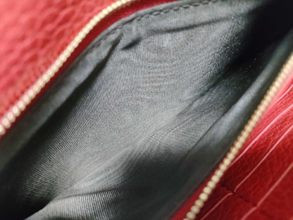 GUCCI GUCCI GUCCI? Red Shoulder Bag
