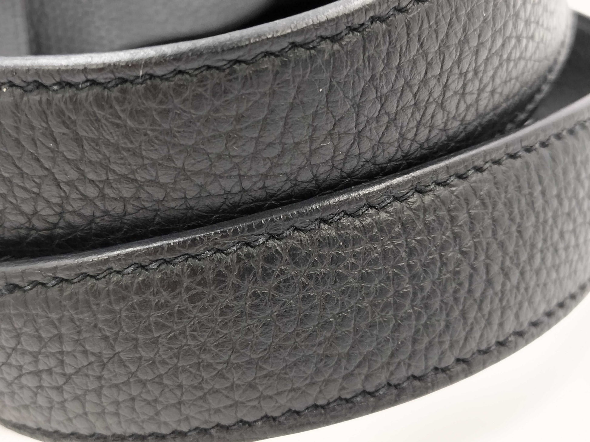 HERMES Picotin Lock MM Taurillon Clemence Leather Handbag in Black with GD Hardware and Y Stamp