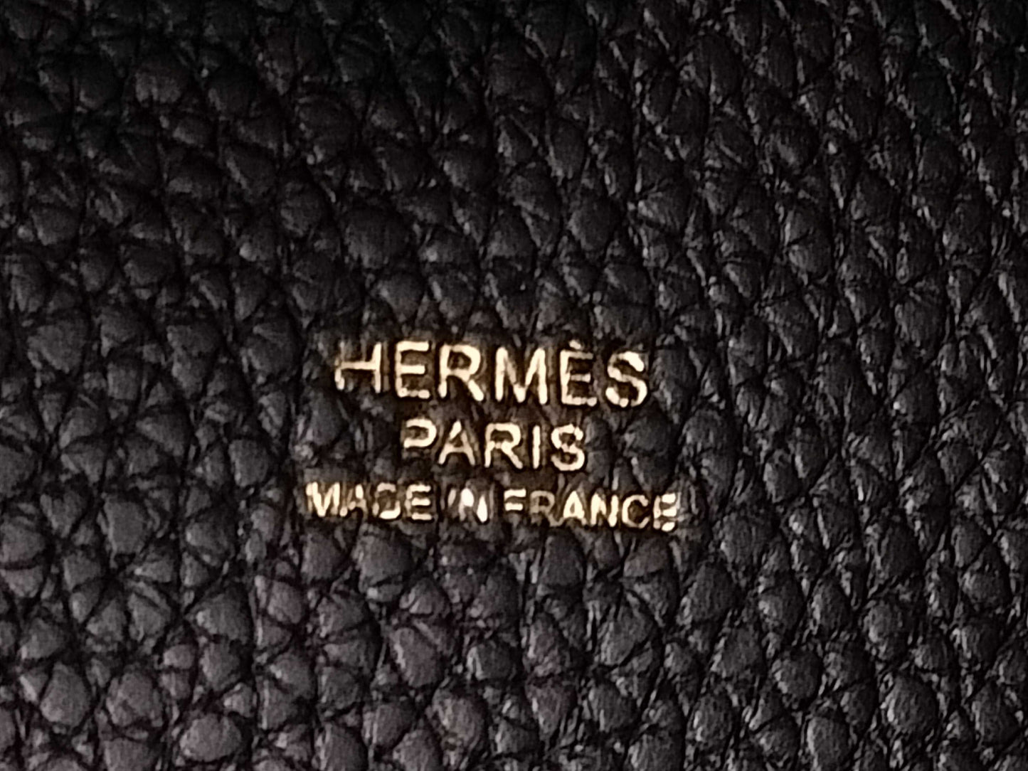 HERMES Picotin Lock MM Taurillon Clemence Leather Handbag in Black with GD Hardware and Y Stamp