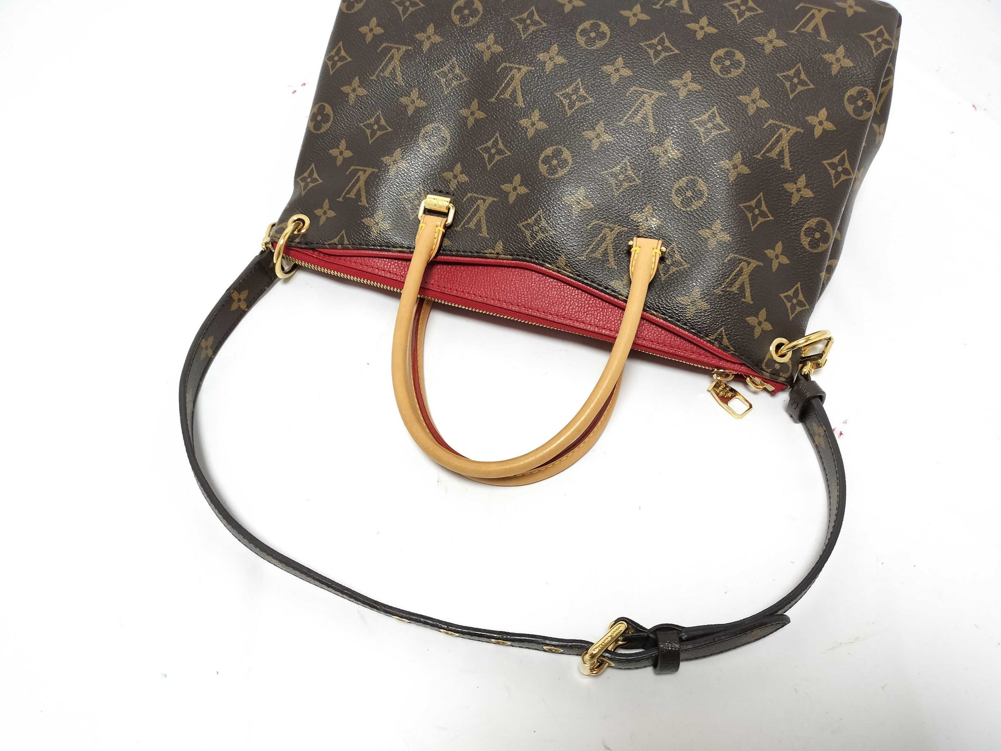 LOUIS VUITTON Monogram 2-Way Handbag with Stitching, Pallas Handbag