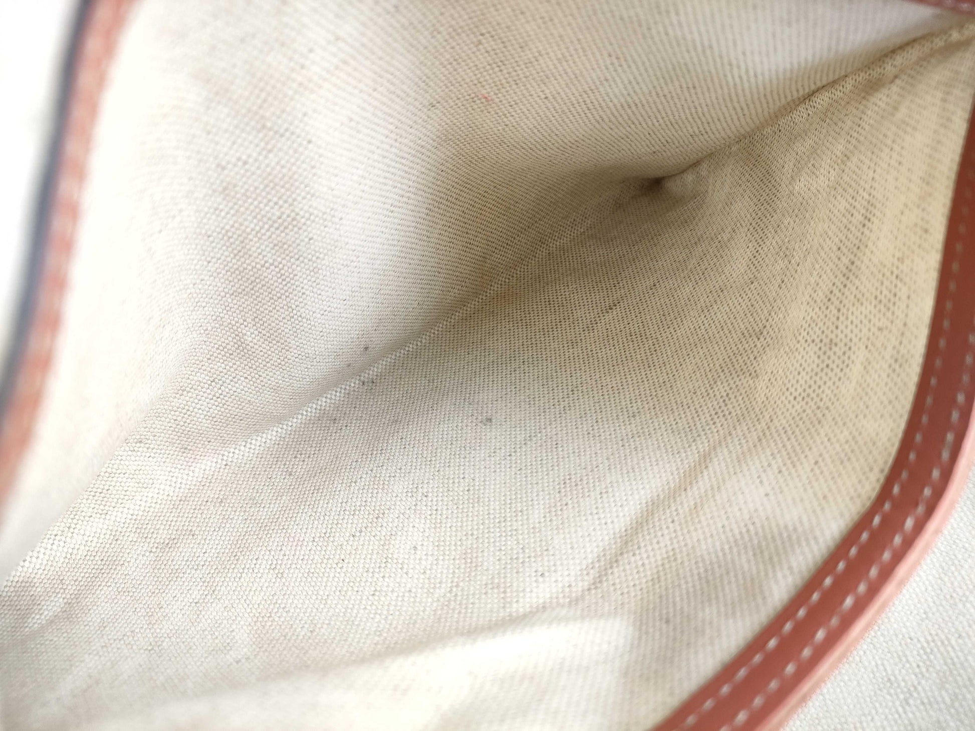 GUCCI GG Supreme Tote Bag A