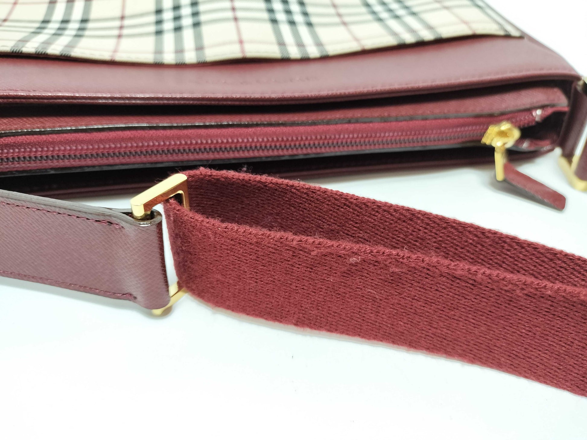 BURBERRY Nova Check Shoulder Bag