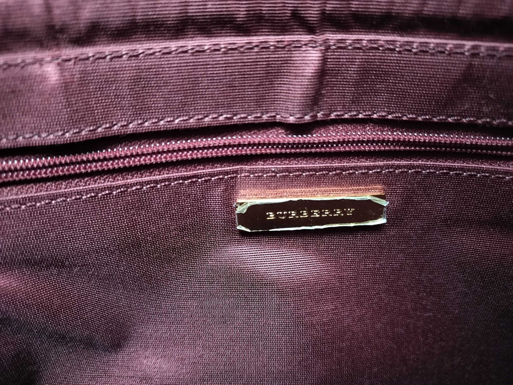 BURBERRY Nova Check Shoulder Bag