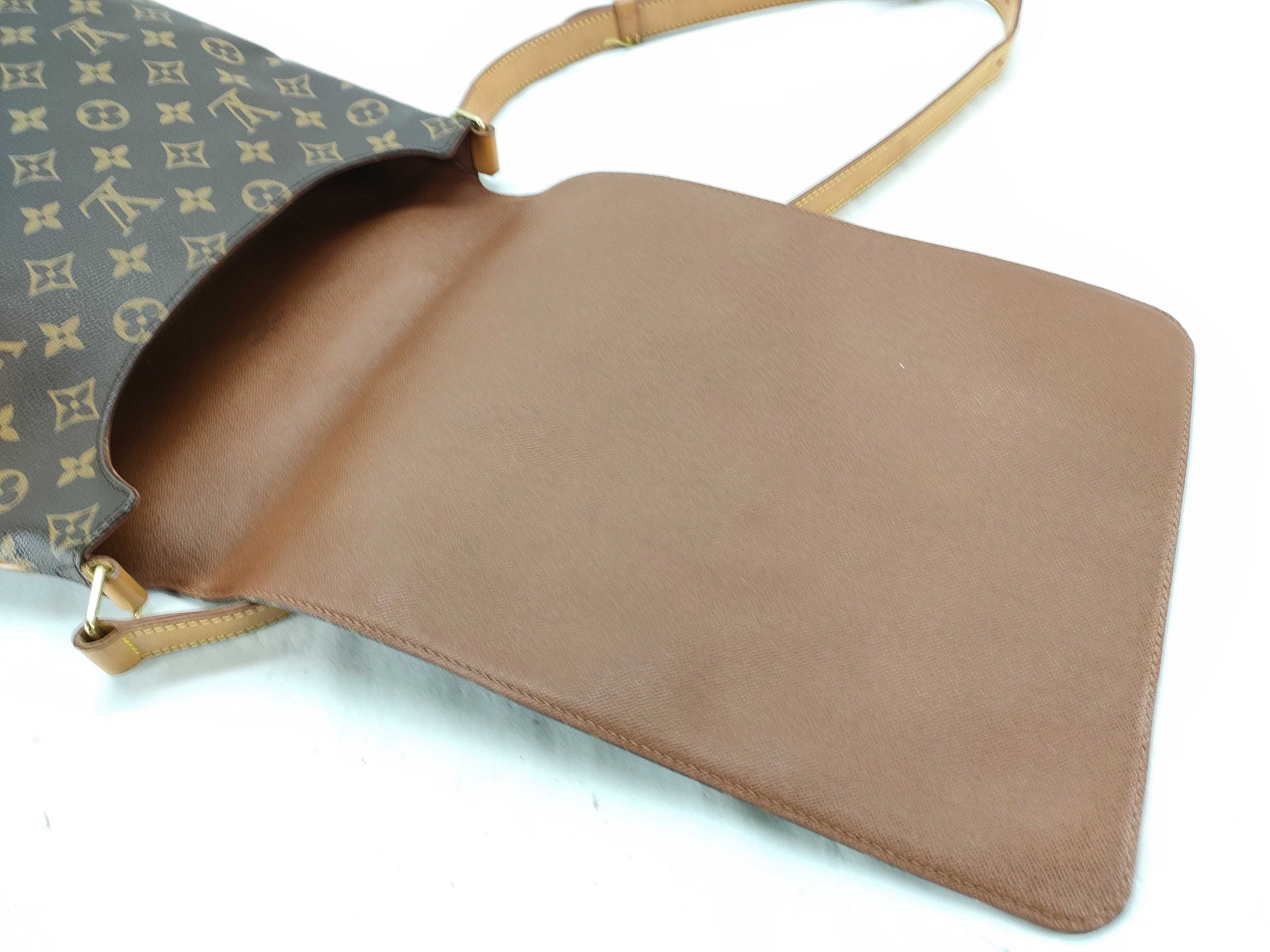 LOUIS VUITTON RFID Unverified AS0998 Monogram Vuitton Musette Monogram Shoulder Bag Shoulder Bag