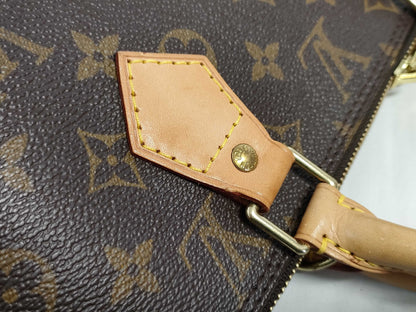 LOUIS VUITTON Monogram Alma Monogram Handbag