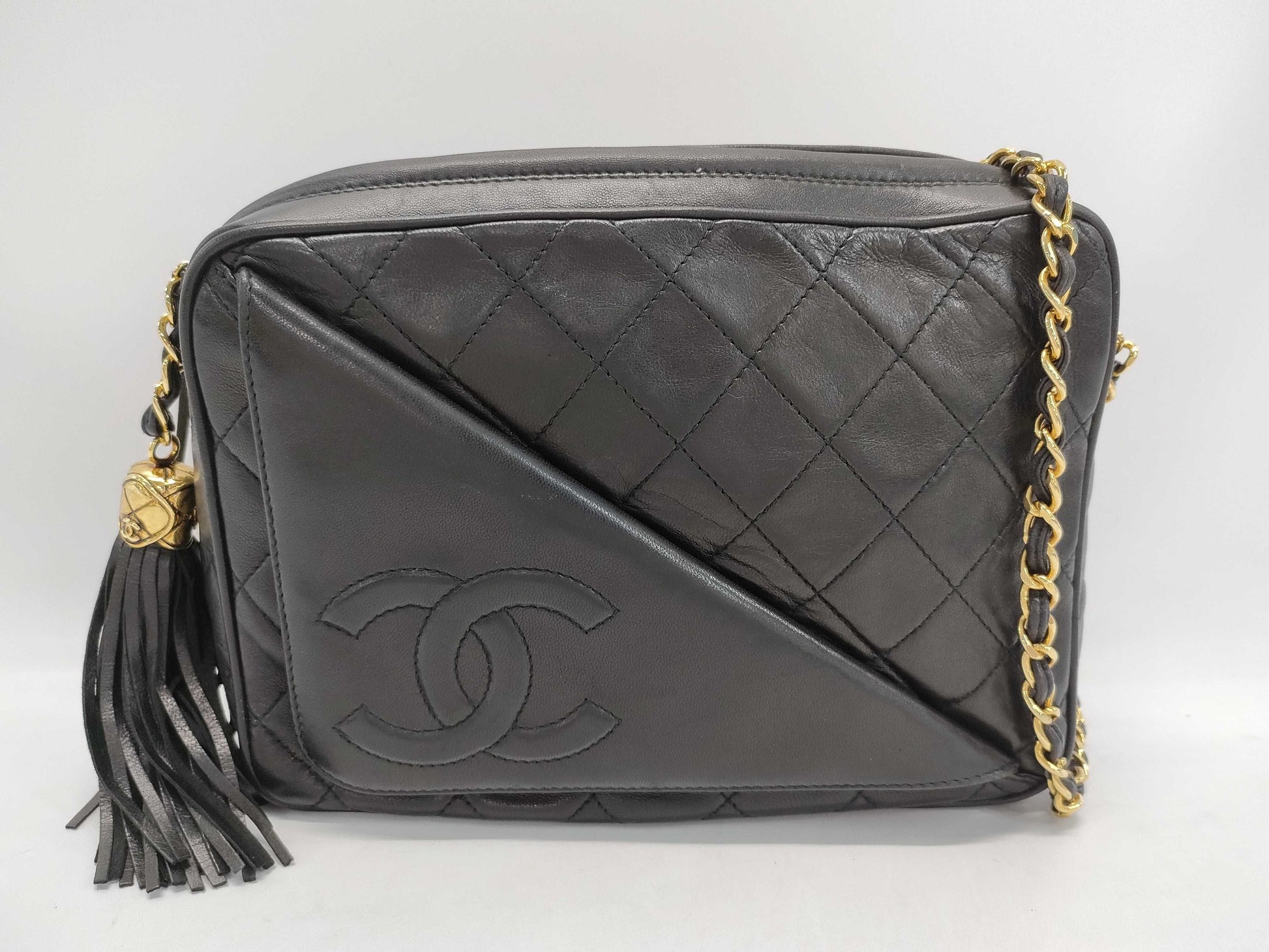 CHANEL Fringe Chain Shoulder Bag with Seal