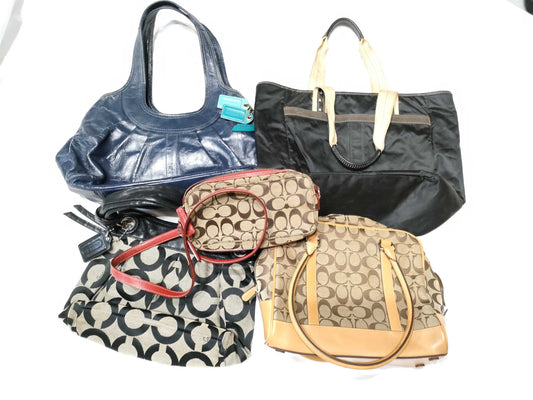 COACH 5-piece tote bag set