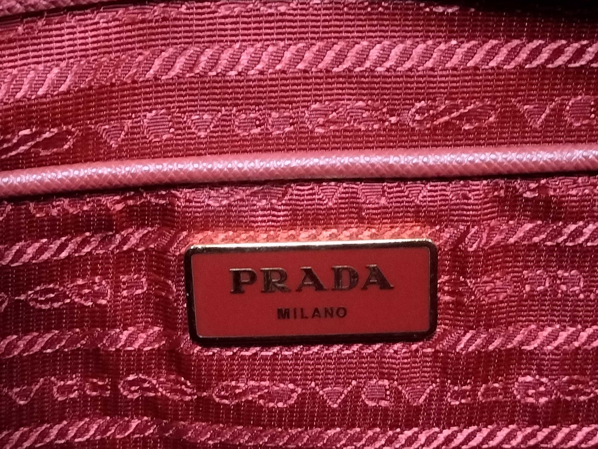 PRADA Galleria Saffiano Tote Bag