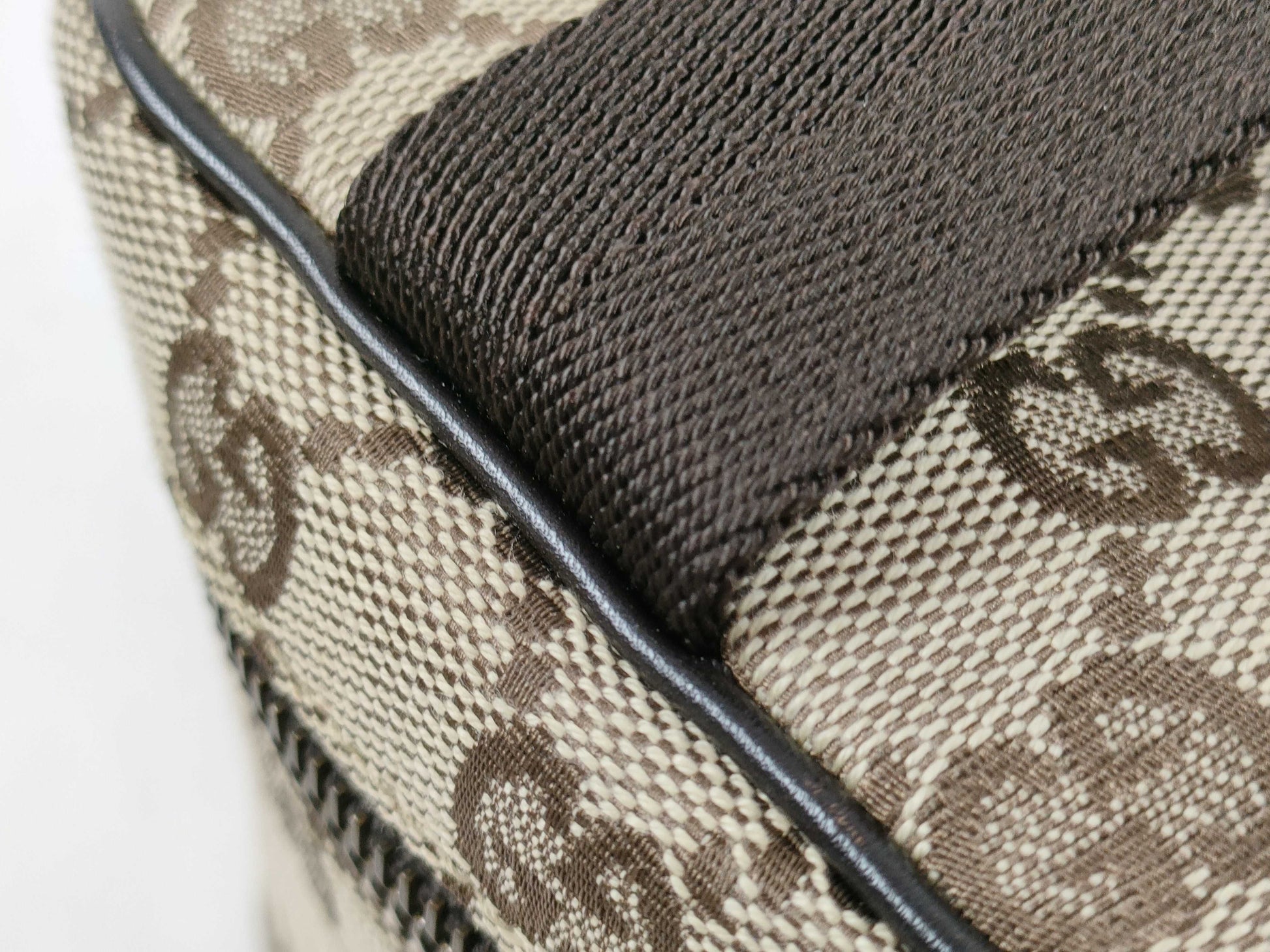 GUCCI GG Canvas Vanity Bag